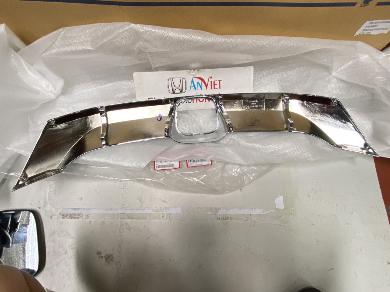 Ốp mạ mặt ca lăng xe Honda CITY 2014-2018